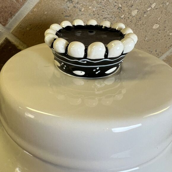 Rae Dunn Crown Large Good Dog Ceramic Treat Container Lidded Food Canister Lid - Picture 2 of 10